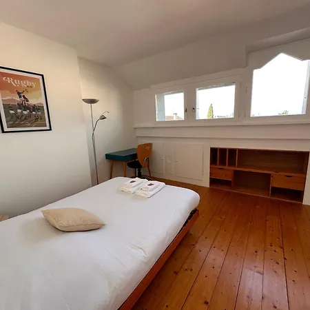 La Maison Abaselle - 10 Personnes - Jardin Tarbes