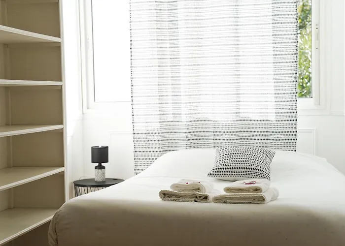 La Maison Abaselle - 10 Personnes - Jardin Tarbes